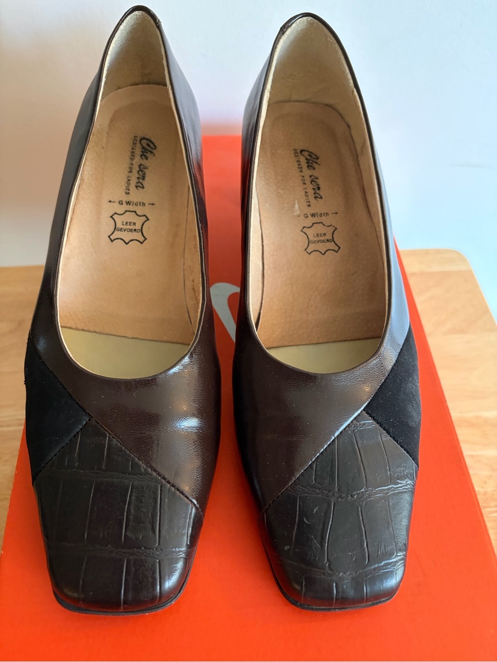 Women's Brown Leather Square-Toe Pumps Size 9.5